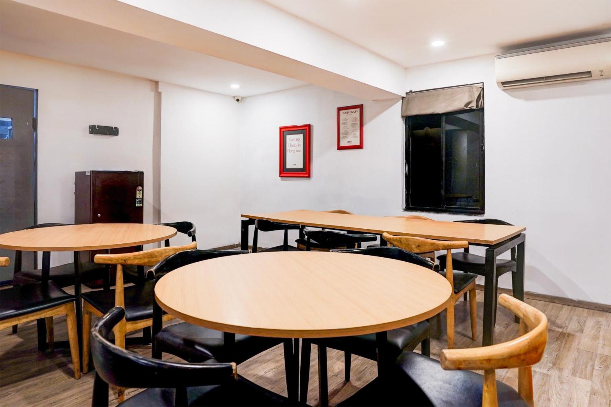 Super Townhouse Nagpur Railway Station Hotel Buitenkant foto